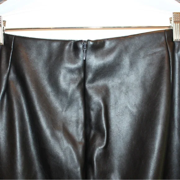 Nine West faux leather skirt (women’s L) (NWT) - Picture 7 of 11